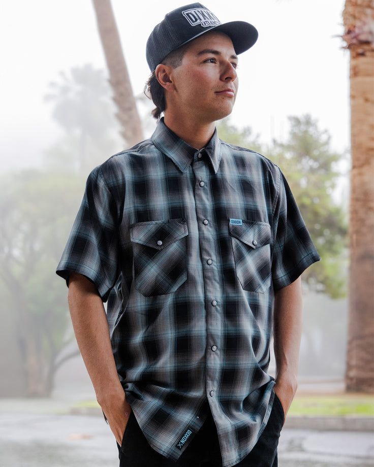 DIXXON FLANNEL MORNING FOG S/S BAMBOO WITH BAG – Synik Clothing