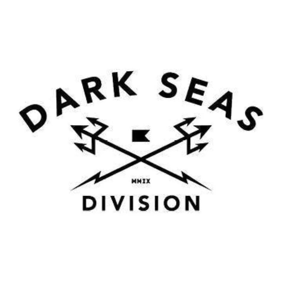DARK SEAS - Synik Clothing - synikclothing.com