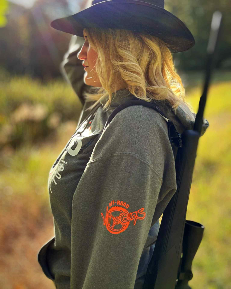 OFF ROAD VIXEN SHARP SHOOTER PULLOVER HOODIE