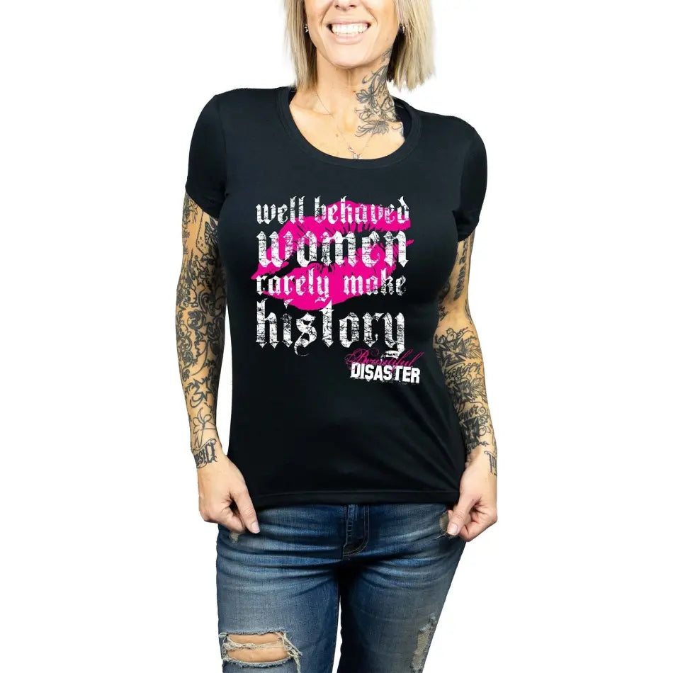 BEAUTIFUL DISASTER Well Behaved Scoop Tee - T-SHIRT - synikclothing.com