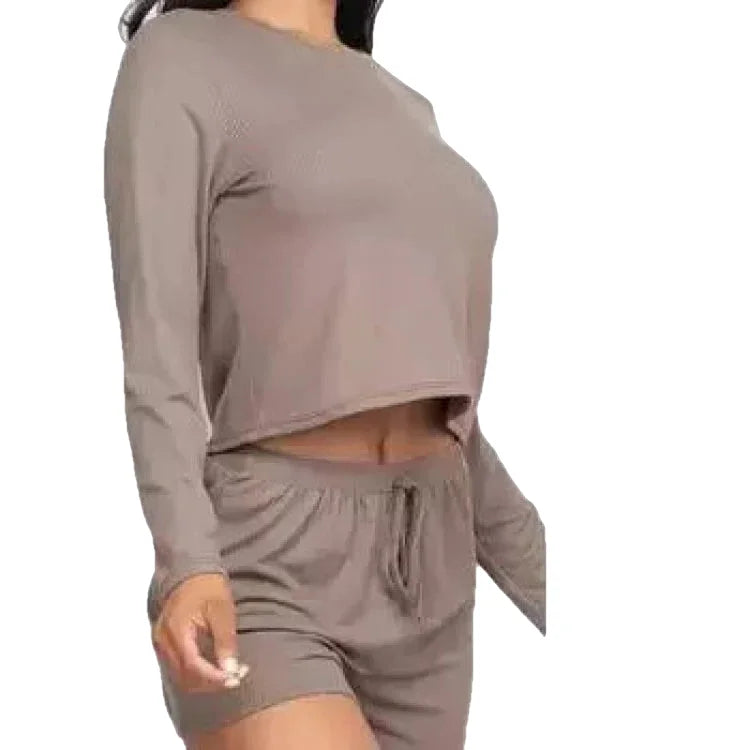 CAPELLA-APPAREL-RIBBED-LONG-SLEEVES-TOP-&-SHORTS-SET - SET - synikclothing.com