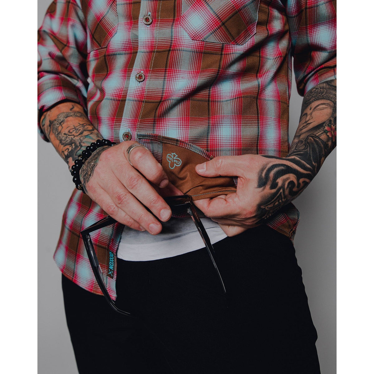 DIXXON CLUB TATTOO SNAKE & EAGLE FLANNEL WITH BAG