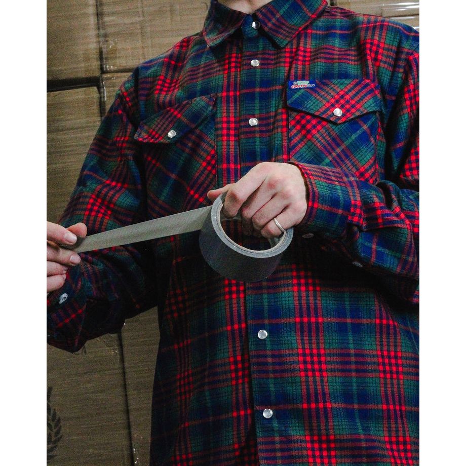 DIXXON-FLANNEL-RED-GREEN-2024-WITH-BAG - FLANNEL - synikclothing.com